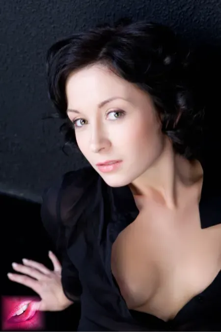 rencontre brunette au naturel tel rose
